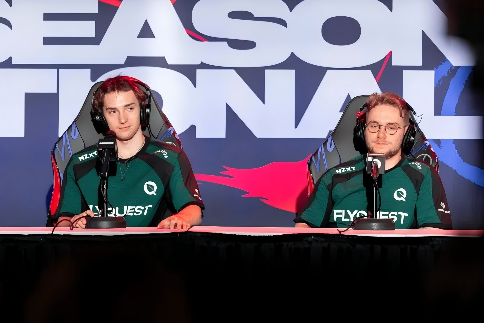 FLY鏖战DFM,Xiaohu打出惊人五杀顶尖较量半决赛,点燃全场激情 FLY鏖战DFM,Xiaohu打出惊人五杀顶尖较量半决赛,点燃全场激情